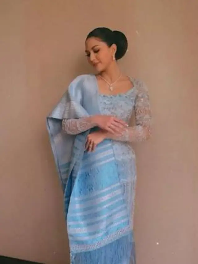 6 Momen Jessica Mila Jalani Prosesi Jelang Menikah, Pemberian Marga dan Tunangan