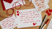 Ilustrasi surat cinta untuk pacar. (Photo Copyright by Freepik)