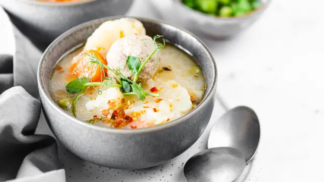 Sup Telur Tahu [Dok/freepik.com]