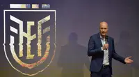 Jordi Cruyff saat diperkenalkan sebagai pelatih Timnas Ekuador pada 2020. (AFP/Rodrigo Buendia)