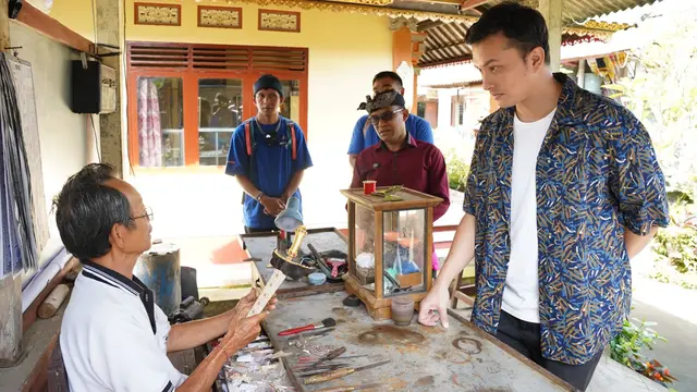 Nicholas Saputra