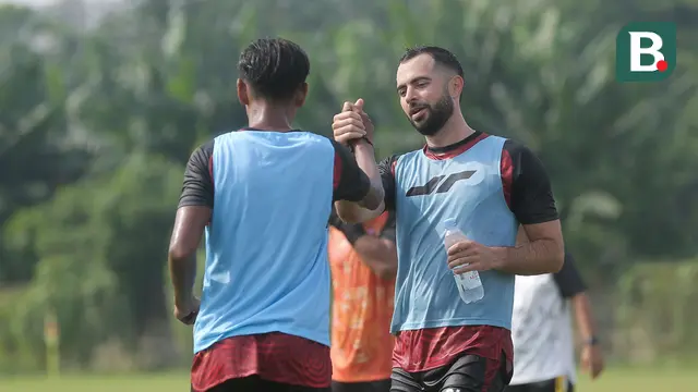  Penampakan Jordi Amat di Sesi Latihan Persija Jakarta