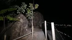 Keberadaan batu bleneng tak lepas dari berbagai cerita mistis bahkan batu bleneng dianggap sebagai gerbang gaib mahluk asral konon disebelah batu bleneng yang saat ini digunakan sebagai jalan tol merupakan pondok pesantren gaib dan masjid gaib terlep...