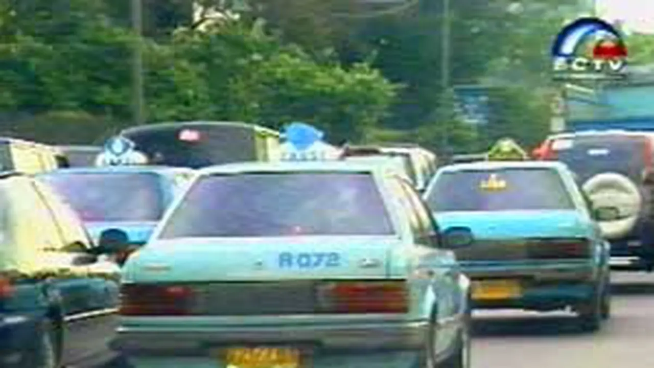 181100bTaksi.jpg