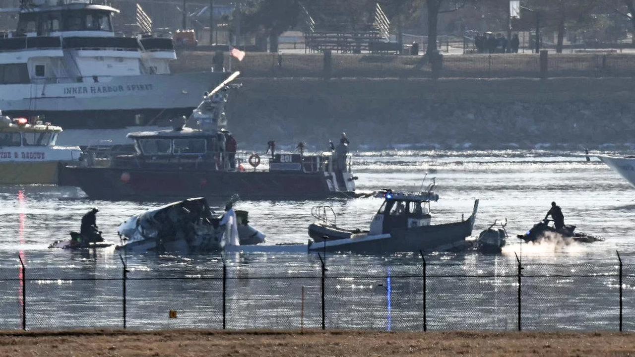 Tabrakan American Airlines dengan Helikopter Black Hawk, Seluruh 67 Penumpang Tewas