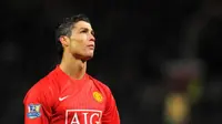 Pemain asal Portugal, Cristiano Ronaldo, pernah membela Manchester United pada periode 2003-2009. (AFP PHOTO/Andrew Yates)