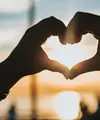 Ilustrasi cinta lansia (Foto: Unsplash/Tyler Nix)