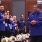 Ketum Partai Demokrat Susilo Bambang Yudhoyono tiba menghadiri Kongres ke V Partai Demokrat di JCC, Jakarta, Minggu (15/3/2020). SBY akan digantikan Agus Harimurti Yudhoyono (AHY) yang telah mendapatkan dukungan 93 persen dari pemegang hak suara Demokrat. (Liputan6.com/Angga Yuniar)