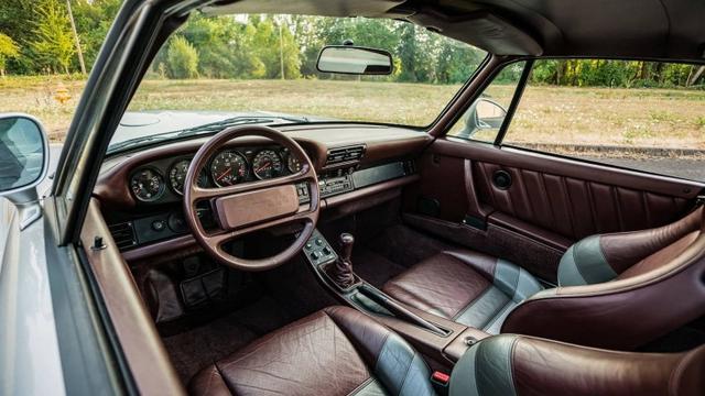 Kabin Porsche 959 Komport