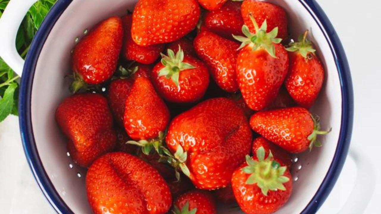 18 Jenis Makanan Kaya Kolagen, Rahasia Awet Muda dan Kulit Glowing