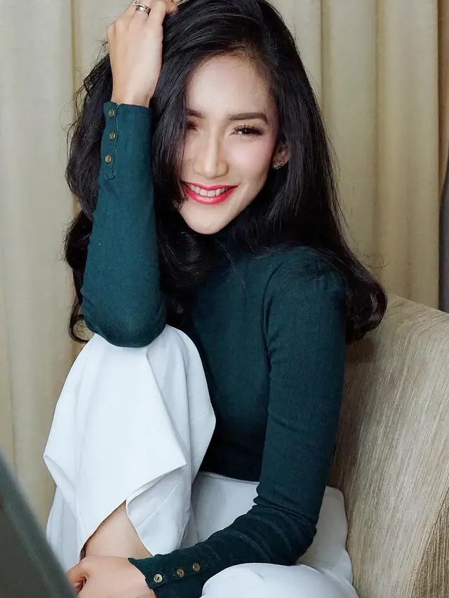 Potret Terbaru Zora Vidyanata Pemeran di Sinetron Intan (sumber: instagram/zoravidyanata)