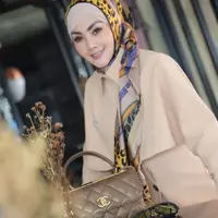 Ade Fitrie Pilih Berhijab Setelah Mimpi Lihat Jasad Sendiri | foto : istimewa