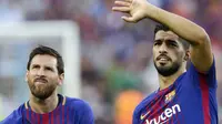 Dua bintang Barcelona, Lionel Messi dan Luis Suarez mencetak gol ke gawang Chapecoense. (AP Photo/Manu Fernandez)