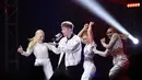 HRVY acara Youtube Fanfest 2019. (Bambang E Ros/Fimela.com)