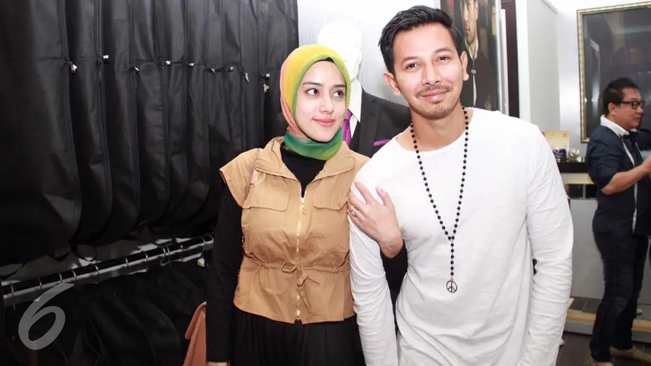Fairuz A. Rafiq dan Sonny Septian