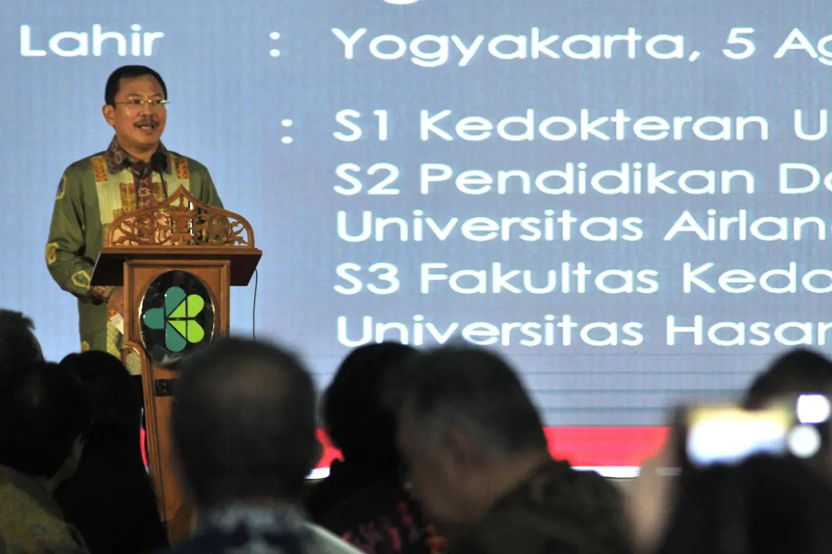 Pisah Sambut Dokter Terawan dan Nila Moeloek Saat Sertijab Menkes