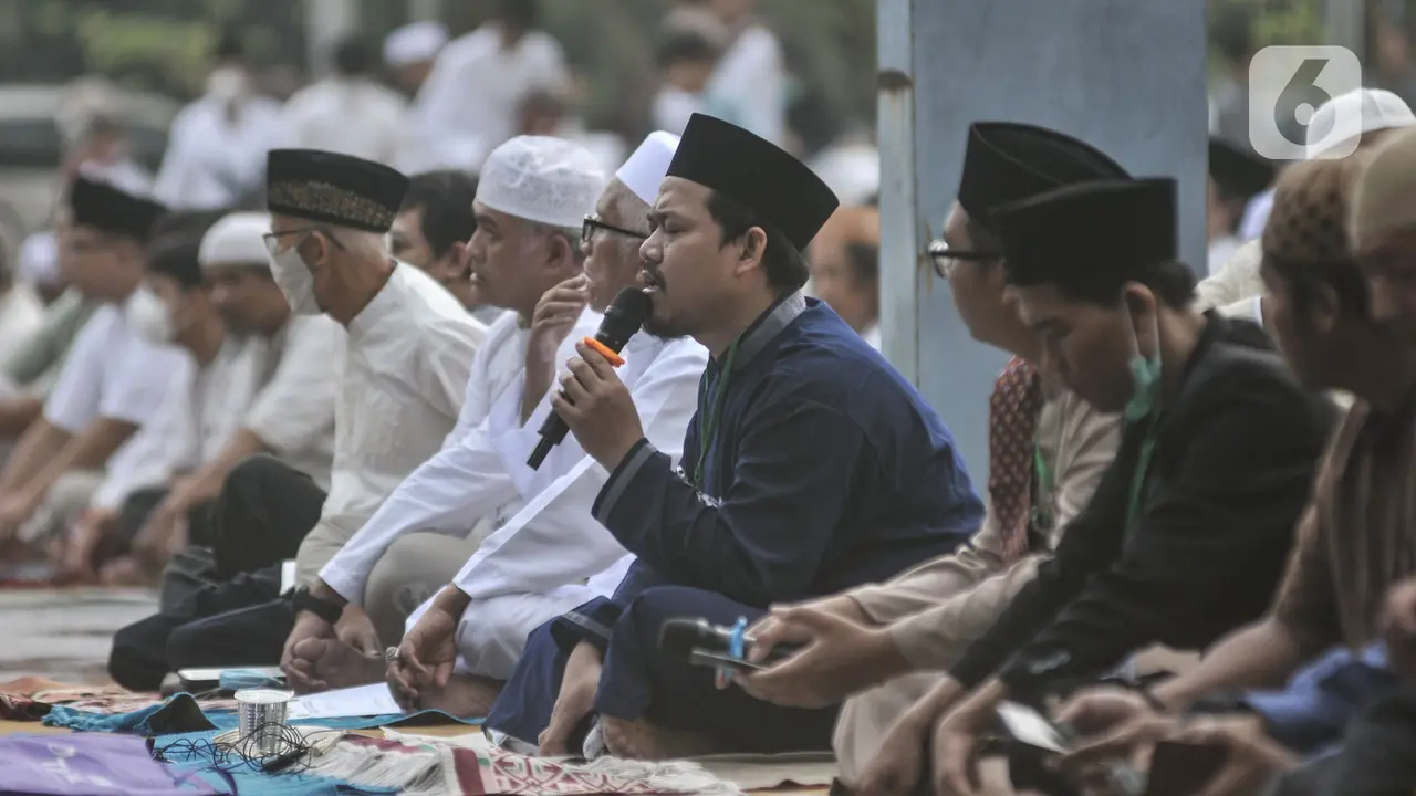 Khusyuk Jemaah Muhammadiyah Sholat Lebaran Idul Fitri