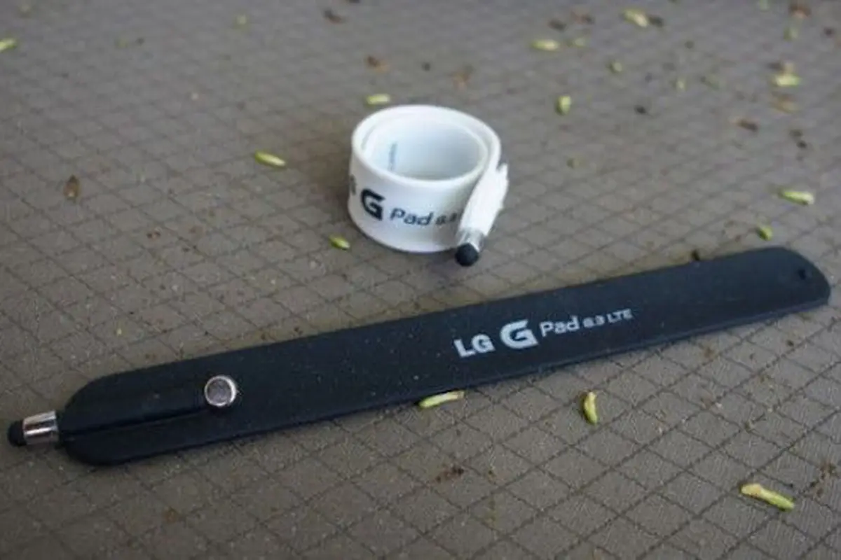 LG Patenkan Stylus Fleksibel Berbentuk Gelang