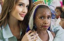 Potret Cinta Laura Kunjungi Sekolah di Papua, Banjir Pujian!