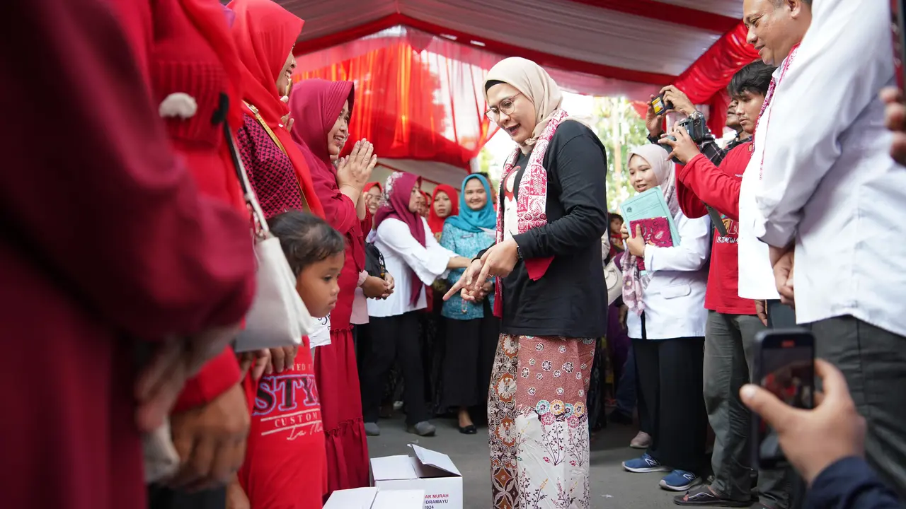 Bupati incumbent yang akan maju lagi di Pilbup Indramayu, Nina Agustina (Istimewa)