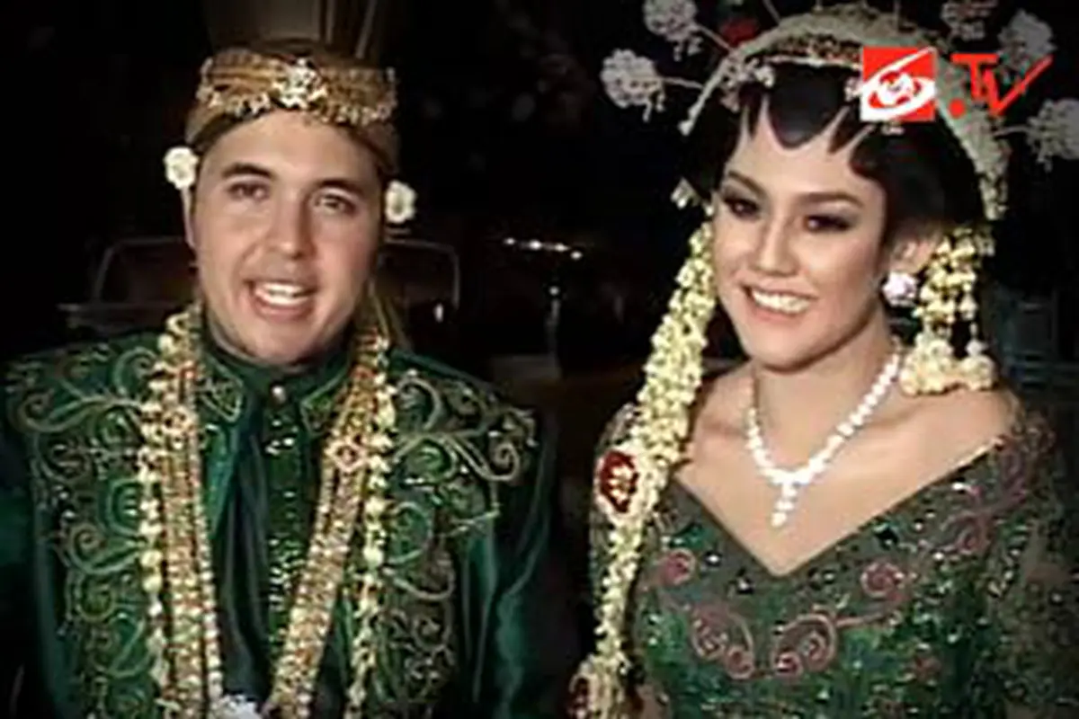 Rifat Sungkar dan Sissy Priscillia