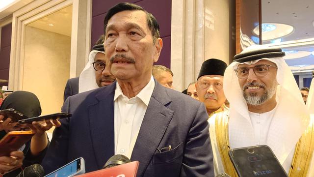 Menteri Koordinator Bidang Kemaritiman dan Investasi, Luhut Binsar Pandjaitan dalam acara UAE-Indonesia Business Forum 2023, Jakarta, Kamis (21/9/2023). (Ayu/Merdeka.com)