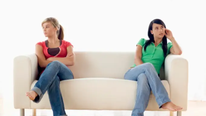 [Bintang] Sekamar sama 4 Zodiak Ini, Kamu Bakal Berantem Terus