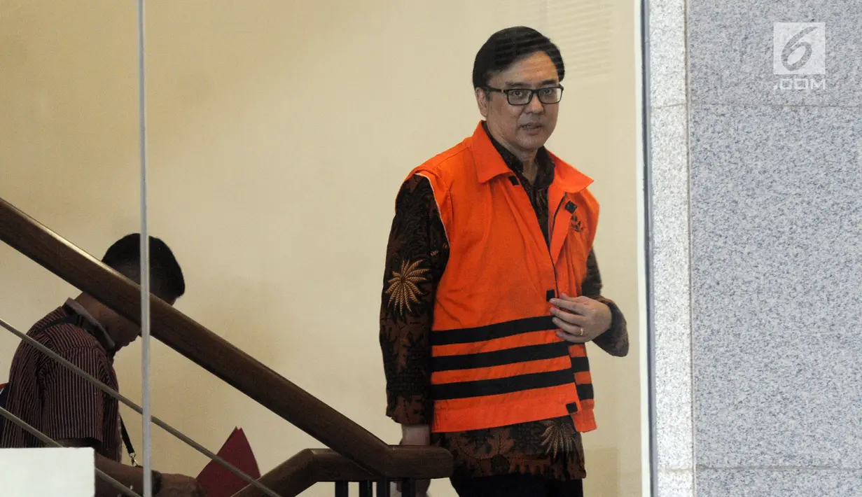Direktur Operasional Lippo Group Billy Sindoro tiba di Gedung KPK, Jakarta, Selasa (4/12). Billy diperiksa sebagai tersangka untuk pelengkapan berkas terkait dugaan penyuapan terhadap Bupati Bekasi Neneng Hasanah Yasin. (Merdeka.com/Dwi Narwoko)