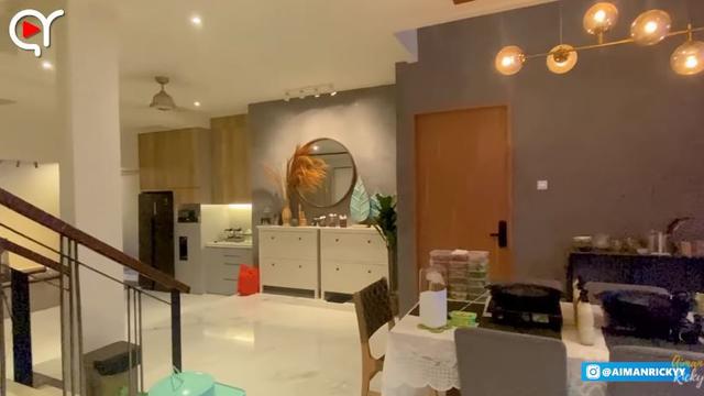 Rumah Handika Pratama - Rosiana Dewi