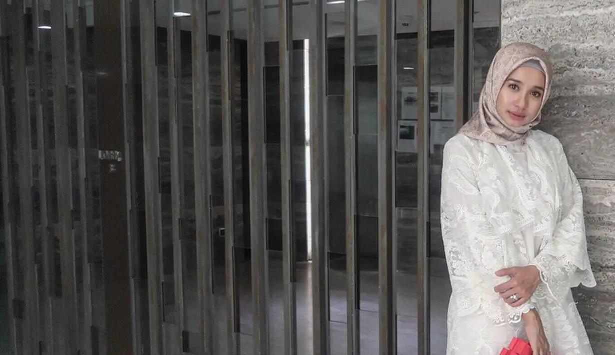 (Instagram/laudyacynthiabella)