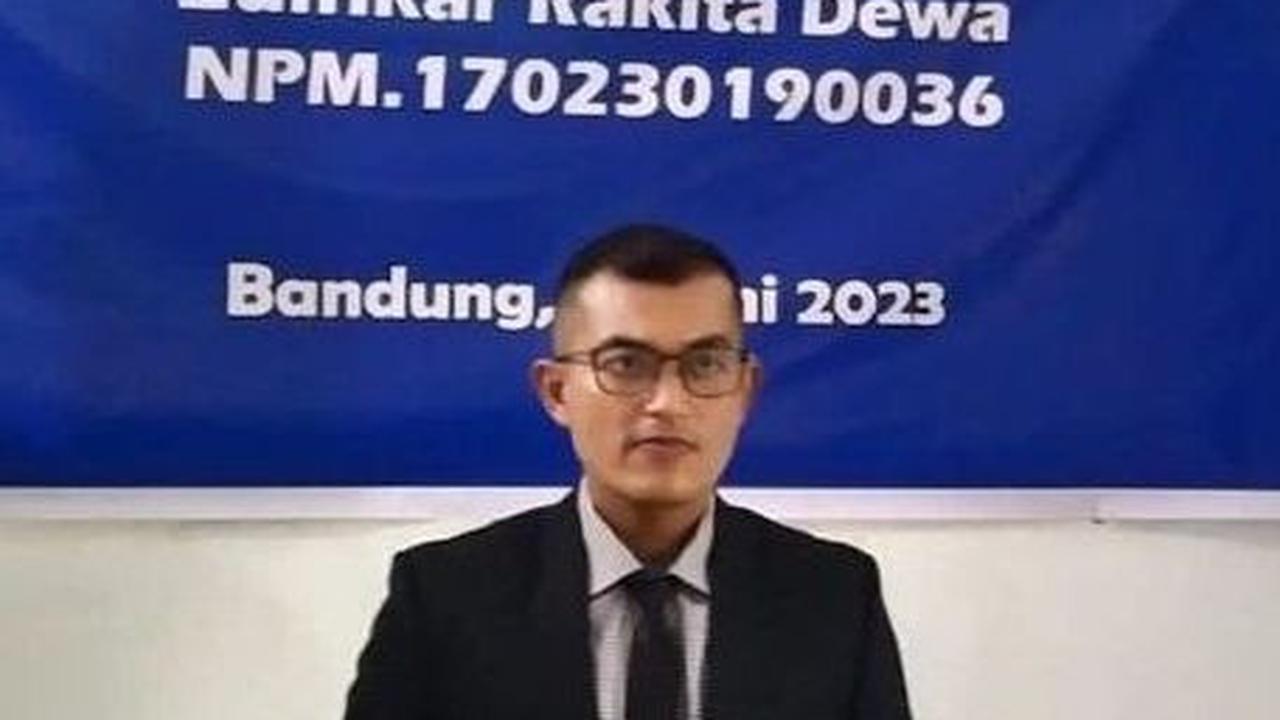 Selain itu, Zulfikar juga berhasil menyelesaikan gelar Doktornya dengan nilai sempurna. <br>