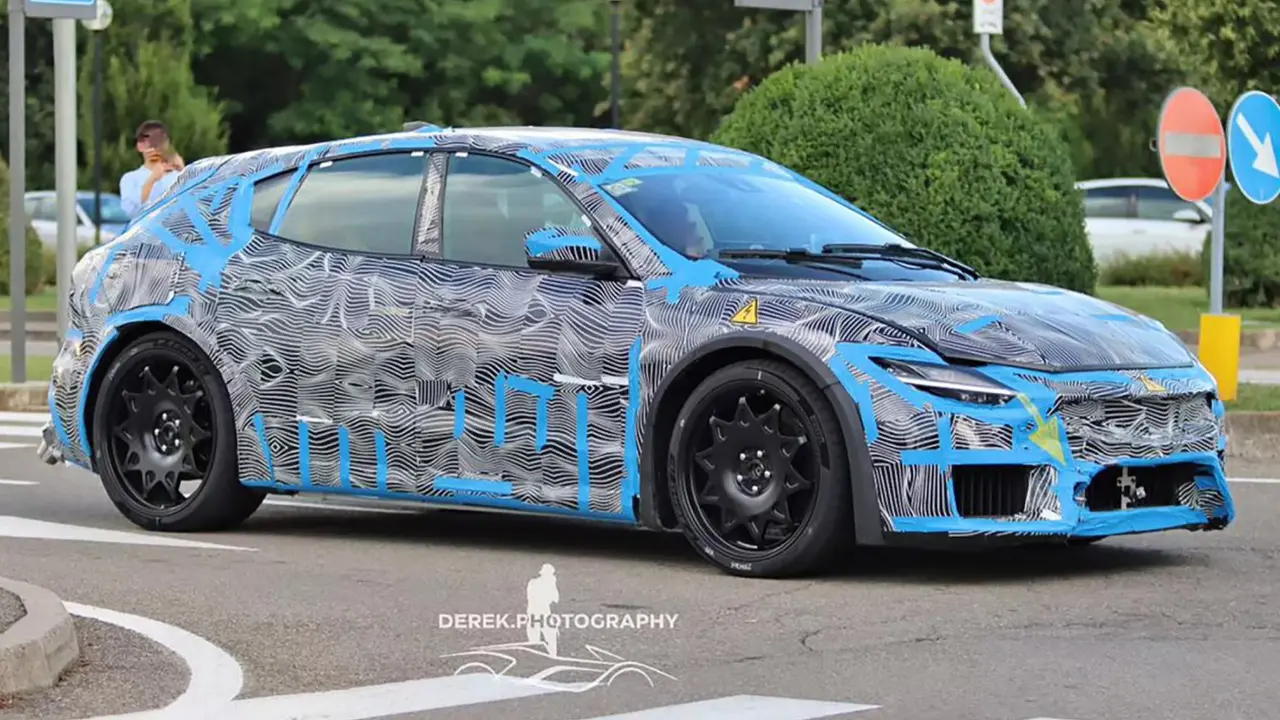 Mobil Listrik Murni Ferarri Mulai Terungkap, Meluncur 2025 (Derek.Photography)