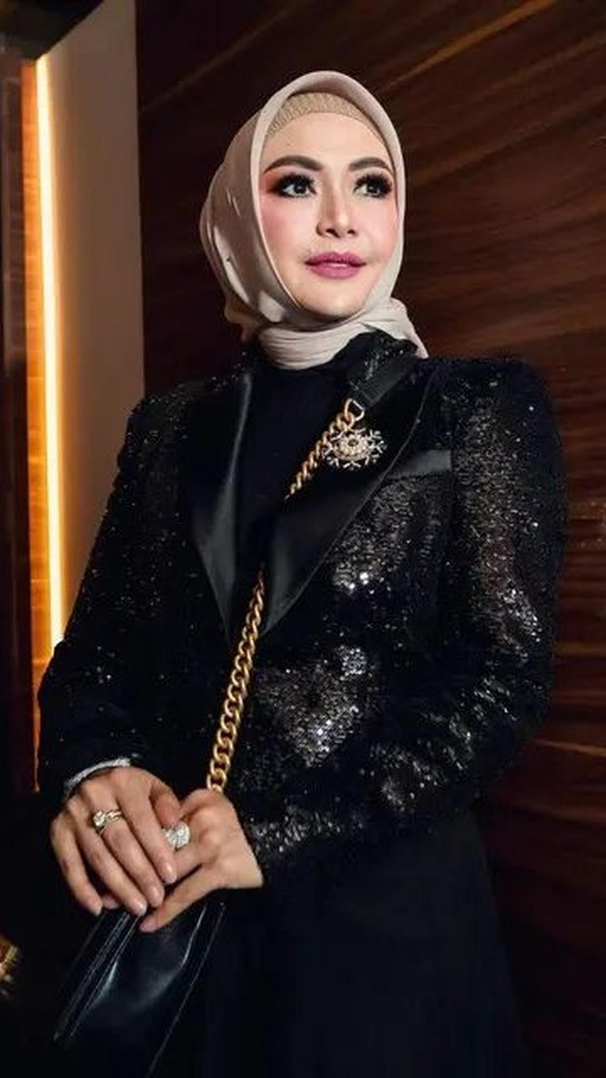 Siapa yang tidak ingat dengan karakter Rina dalam musim pertama Jinny Oh Jinny?