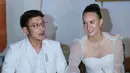 Seperti yang diberitakan, Nadine Chandrawinata dan Dimas Anggara menikah di Bhutan pada 5 Mei 2018 yang lalu. Beberapa bulan setelahnya, tepatnya tanggal 7 Juli 2018, mereka menggelar resepsi di Lombok. (Adrian Putra/Bintang.com)