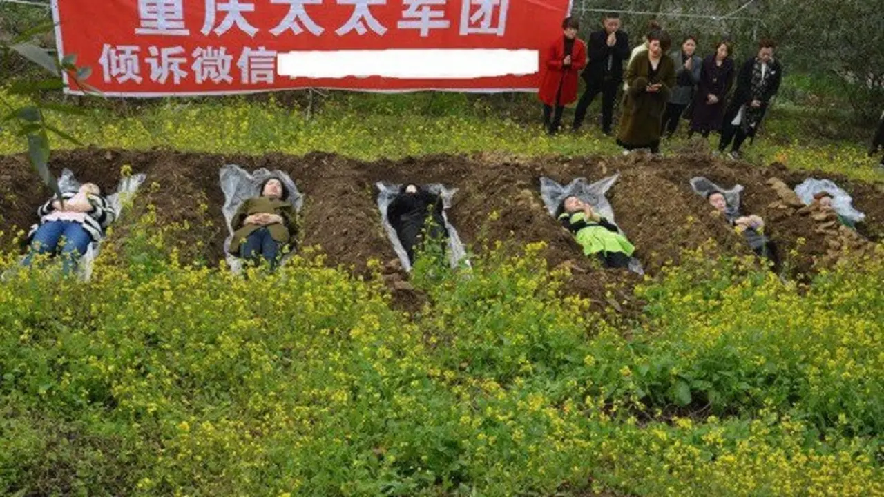 Meditasi perceraian di liang kubur