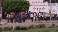 Ketegangan terjadi didepan Universitas Al Azhar Mesir dihari minggu waktu setempat.