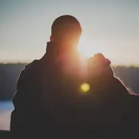 Sama-sama egois, gimana kalau Taurus pacaran sama Taurus? (Sumber foto: prostate.net)