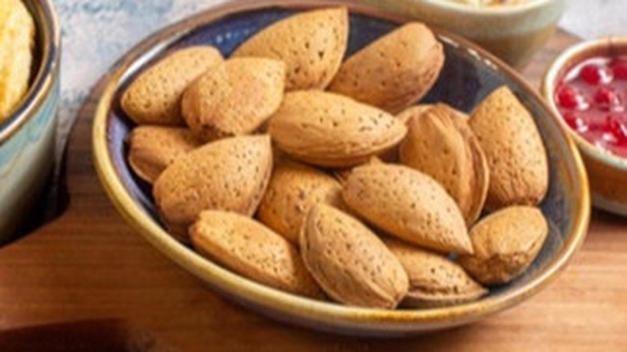 5 Resep Biji Ketapang yang Mudah dan Cocok Jadi Kue Lebaran