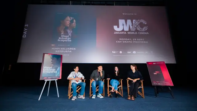 Film Mimpi Keluarga Sempurna