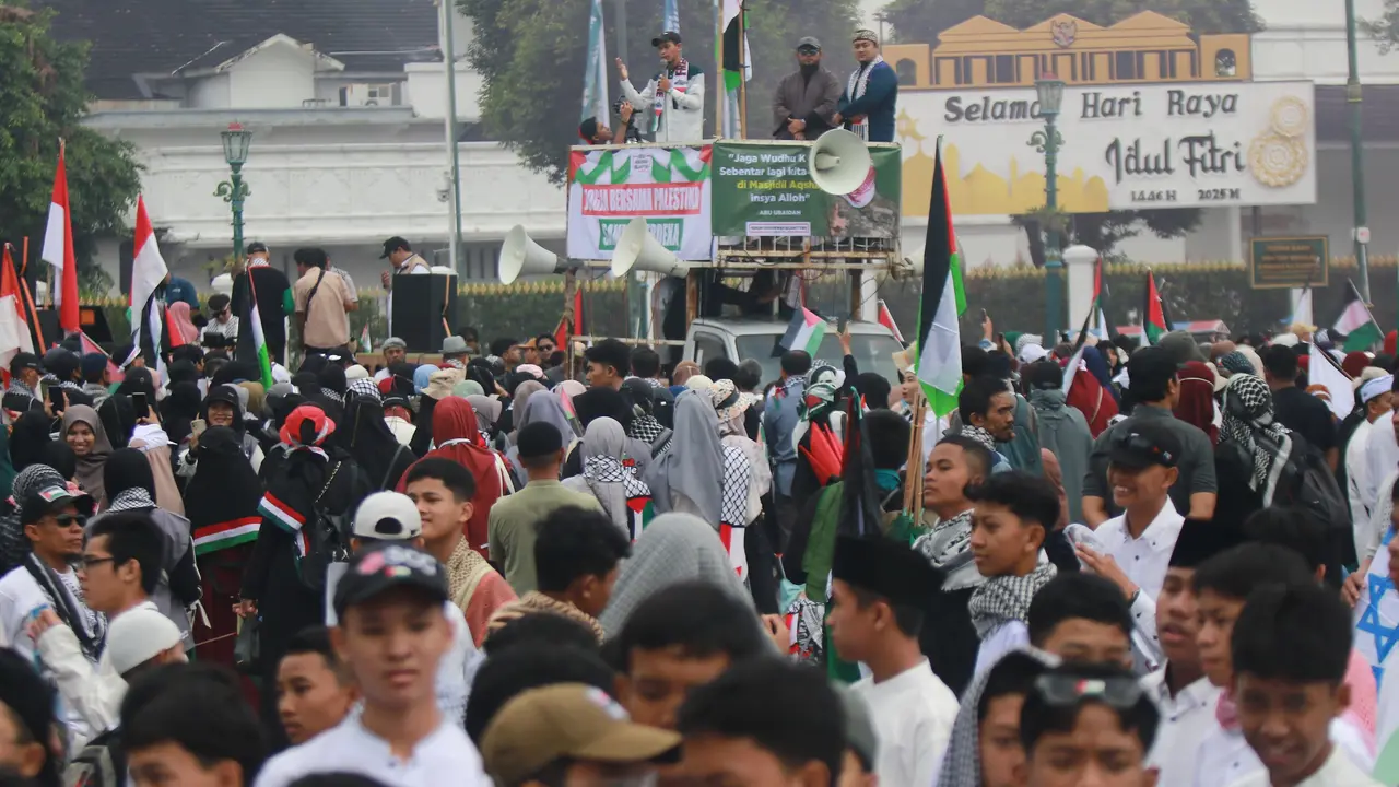 Masa aksi bela Palestina di titik nol Yogyakata