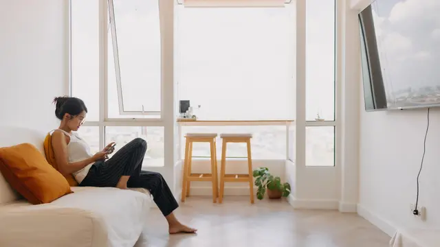 wanita juli hidup pas