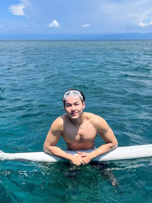 6 Potret Matthew Gilbert Pacar Berondong Nikita Mirzani, Beda Usia 14 Tahun