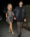 Paris Hilton sepertinya harus menunggu lebih lama untuk menikah dengan Chris Zylka. (instagram/parishilton)