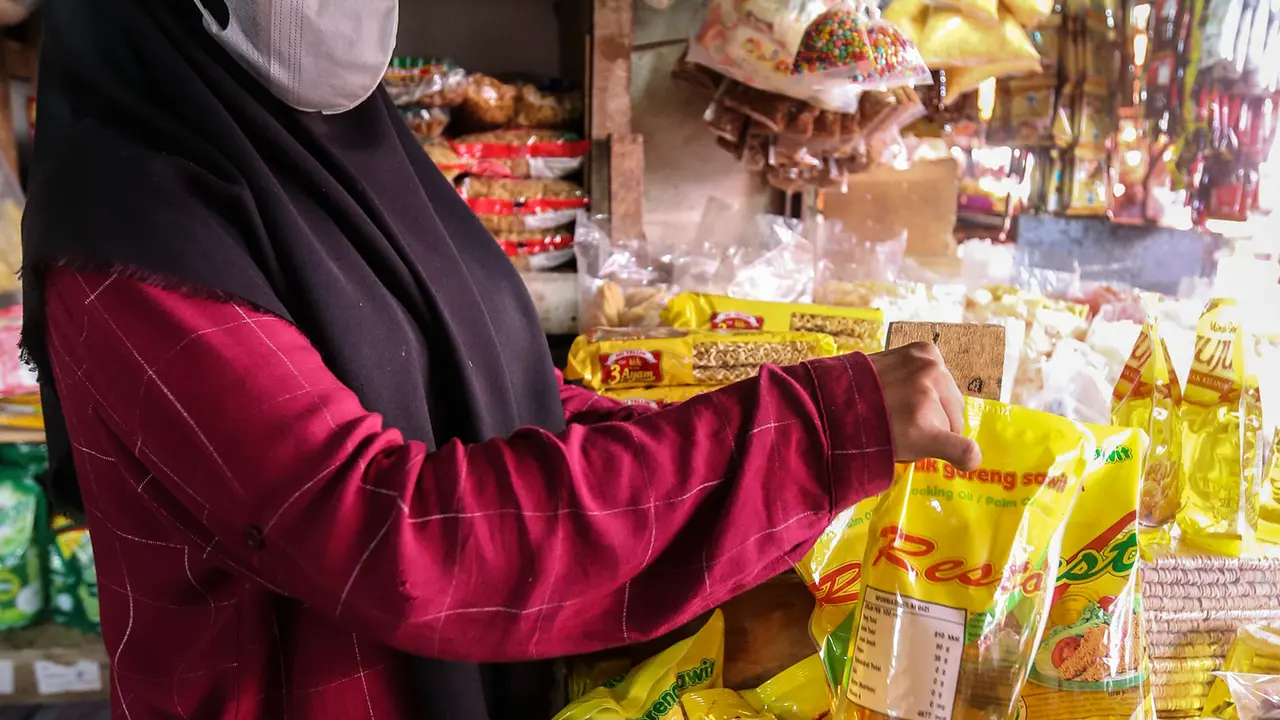 Minyak Goreng Satu Harga Rp 14.000 per Liter Berlaku