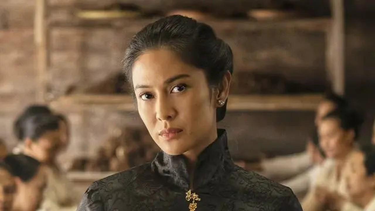 Deretan Potret Cantik Dian Sastro Pakai Kebaya, Simpel tapi Berkelas!