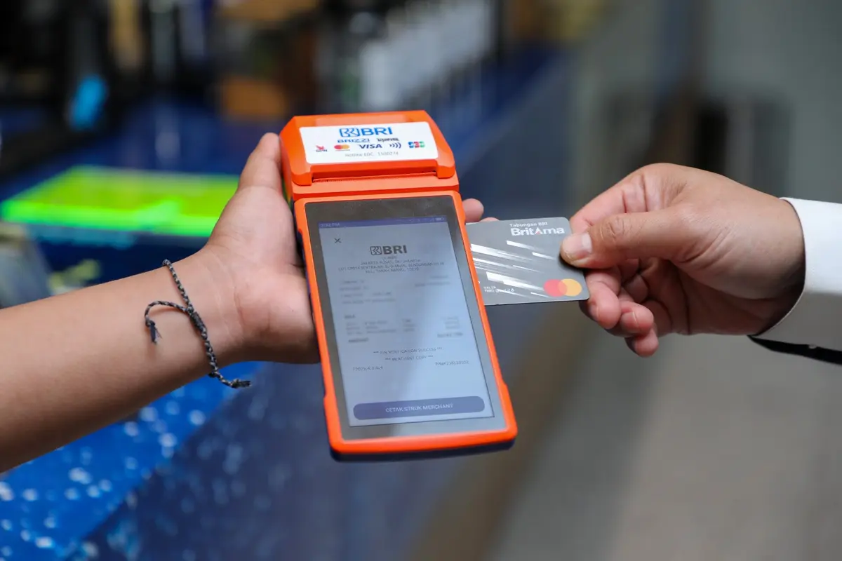 Transaksi Digital di Merchant BRI Melejit, QRIS jadi Andalan Generasi Cashless