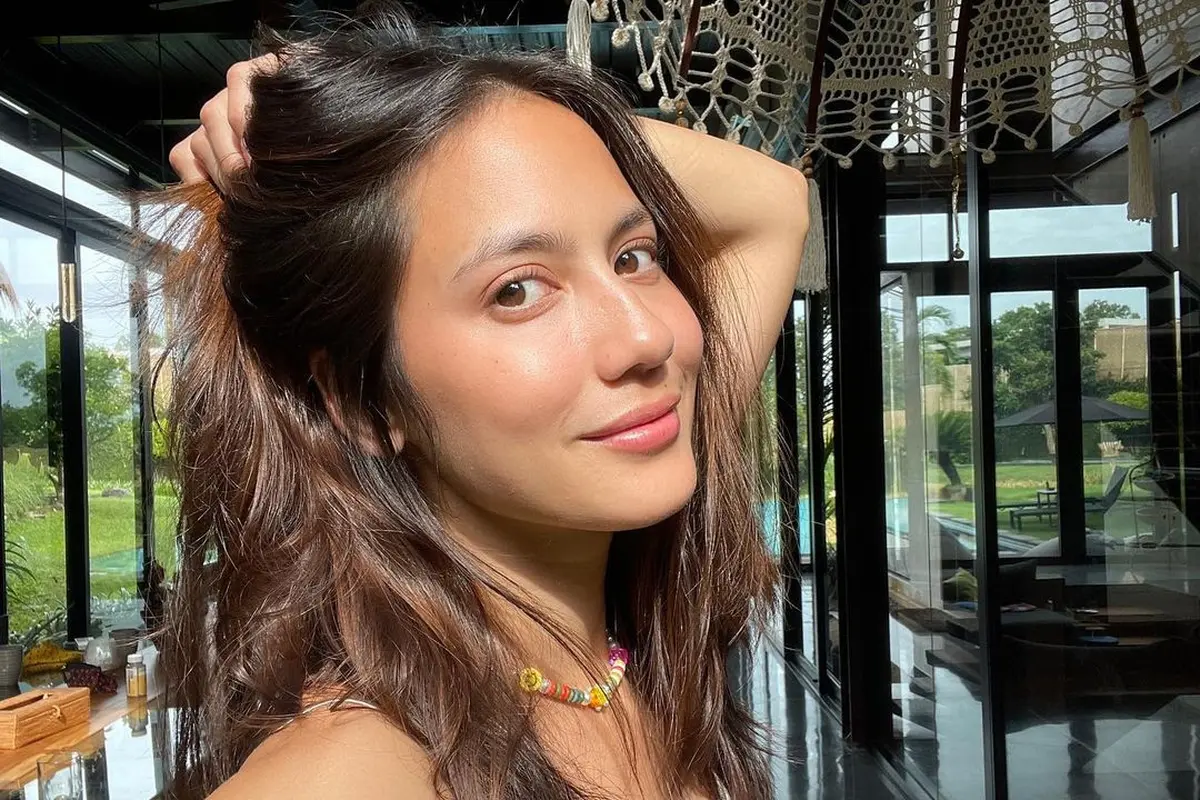 Pevita Pearce