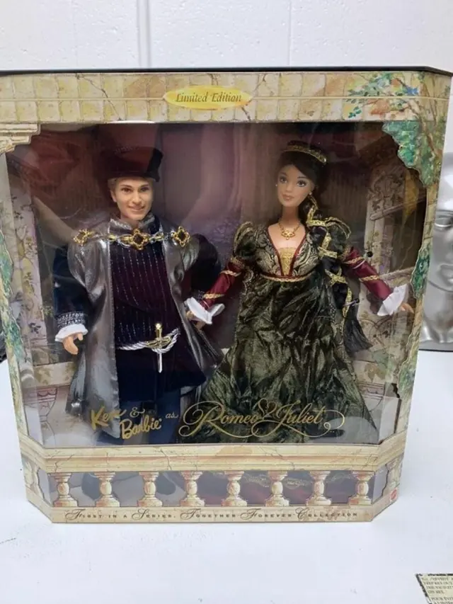7 Bentuk Boneka Barbie yang Dipadukan Karakter Populer Lain Ini Anti Mainstream
