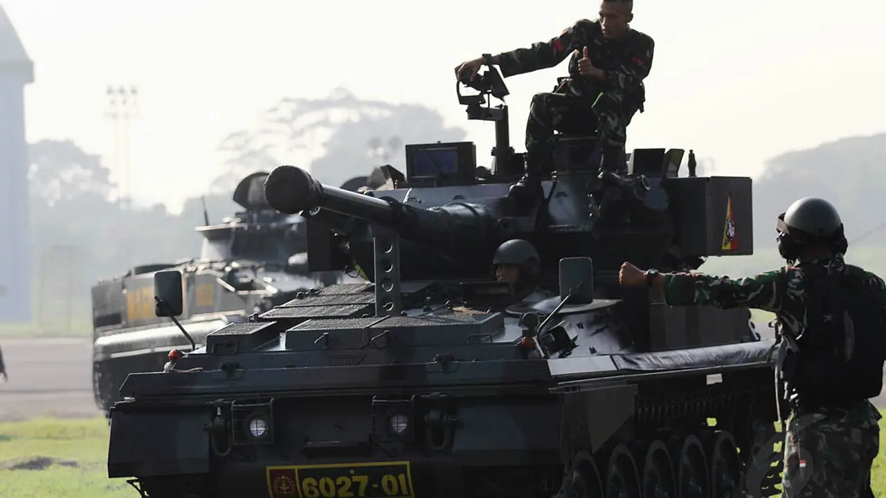 Ratusan Alutsista Diturunkan dalam Latihan Gabungan TNI 2014