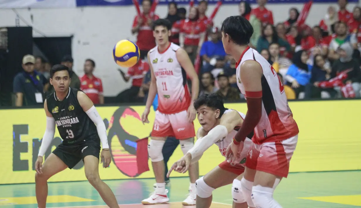 Jakarta Bhayangkara Presisi mengalahkan Palembang Bank SumselBabel dengan skor  3-1 (25-23, 18-25, 26-24, 25-20). (Dok. PBVSI)